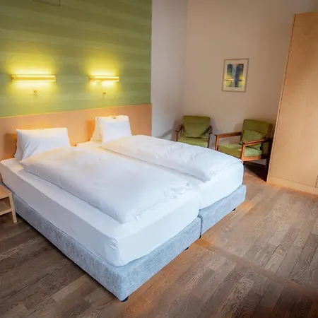 Hotel Haus Schonstatt