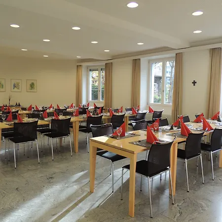 Haus Schoenstatt Contactless-check-in Hotell Brig