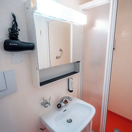 Haus Schoenstatt Contactless-check-in Hotell Brig