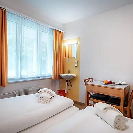 Haus Schonstatt Hotel Brig
