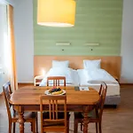 Haus Schoenstatt Contactless-check-in 3* ブリーク